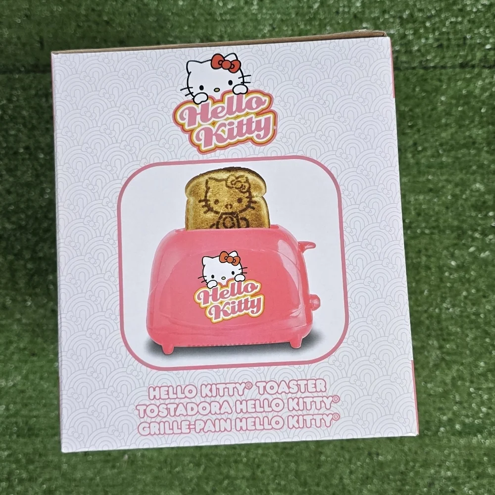 HELLO KITTY | lisenced 2-SLICE COOL TOUCH TOASTER -NWT! IN BOX!